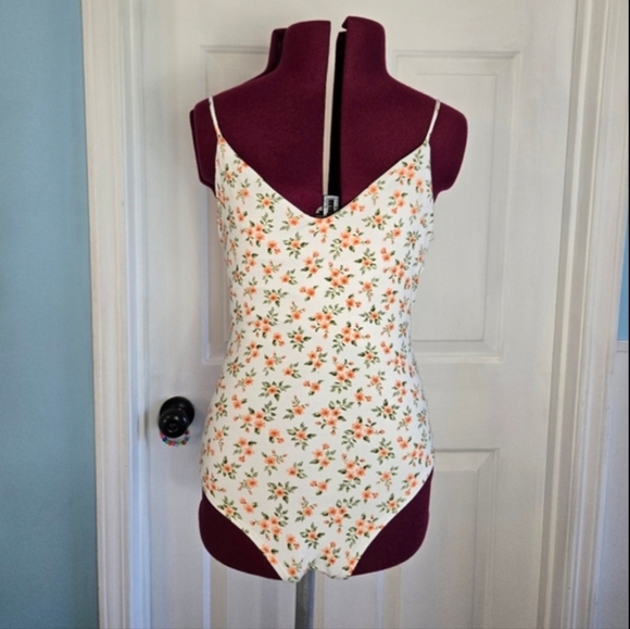Windsor White & Orange Small Floral Strappy Bodysuit - Picture 10 of 10